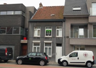 Rijwoning nabij het centrum van Eeklo