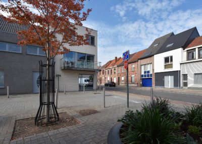 Gelijkvloers appartement met garage te Eeklo!