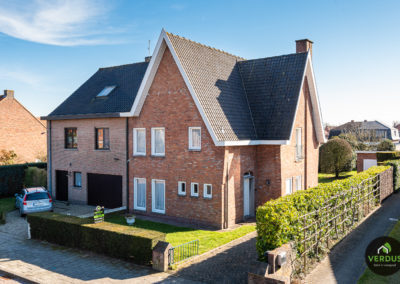 Rustig en centraal gelegen woning in centrum Eeklo.