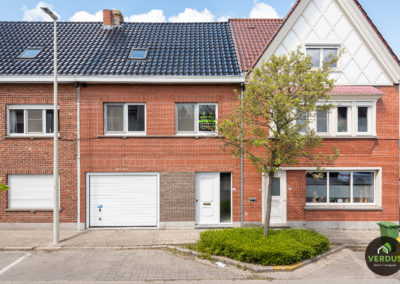 Ruime gerenoveerde woning met 3 slaapkamers in SLEIDINGE.